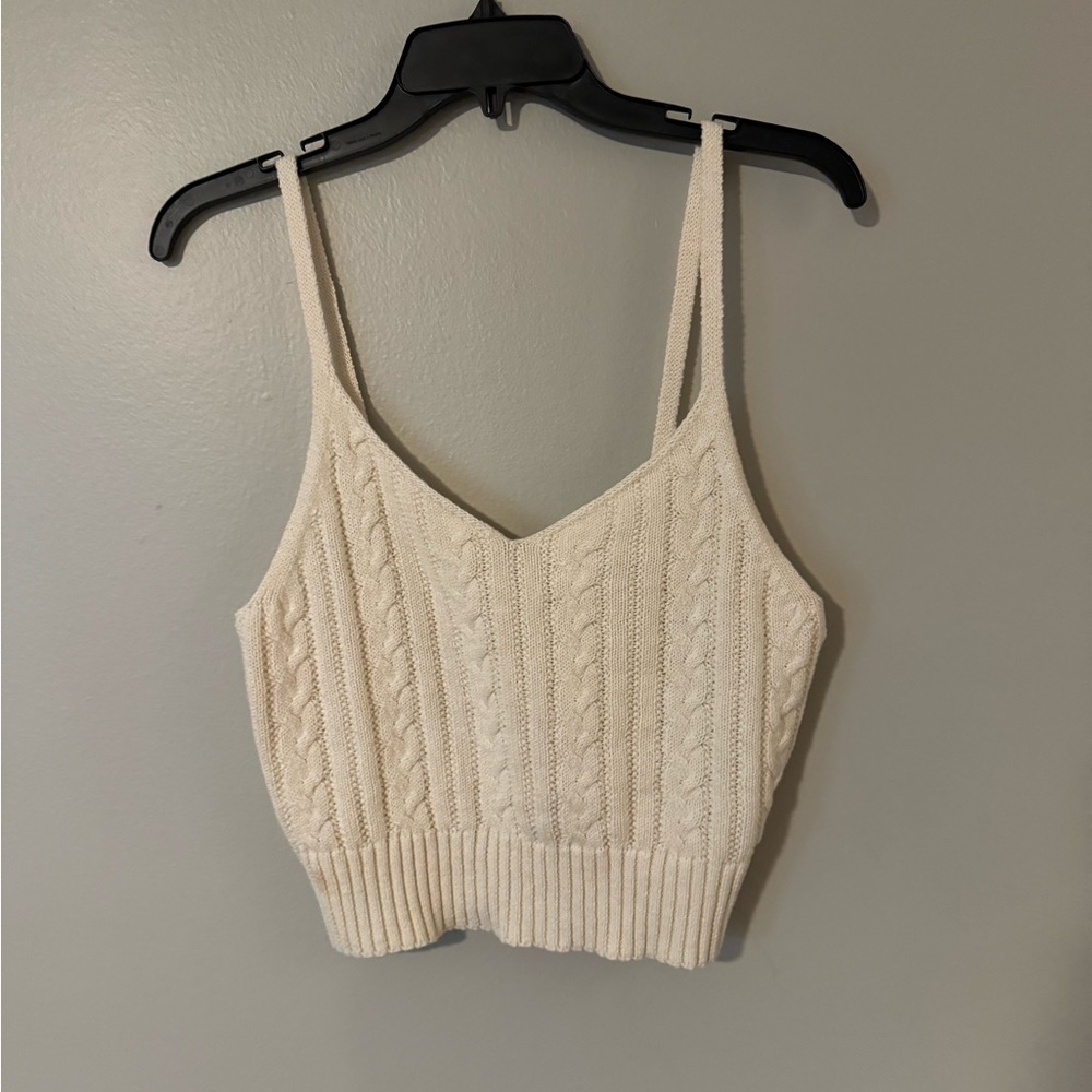 American Eagle Cream Cropped Sweater